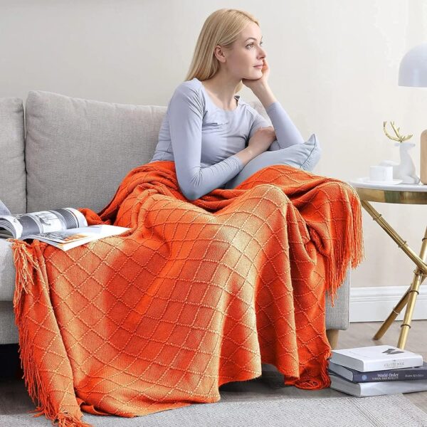 Luxurious Knitted Throw Blanket with Tassels
